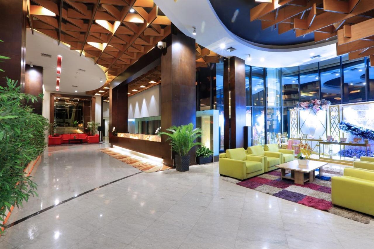 Aston Palembang Hotel & Conference Centre Extérieur photo