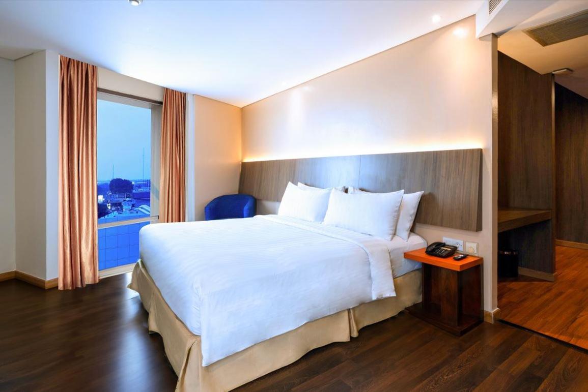 Aston Palembang Hotel & Conference Centre Extérieur photo