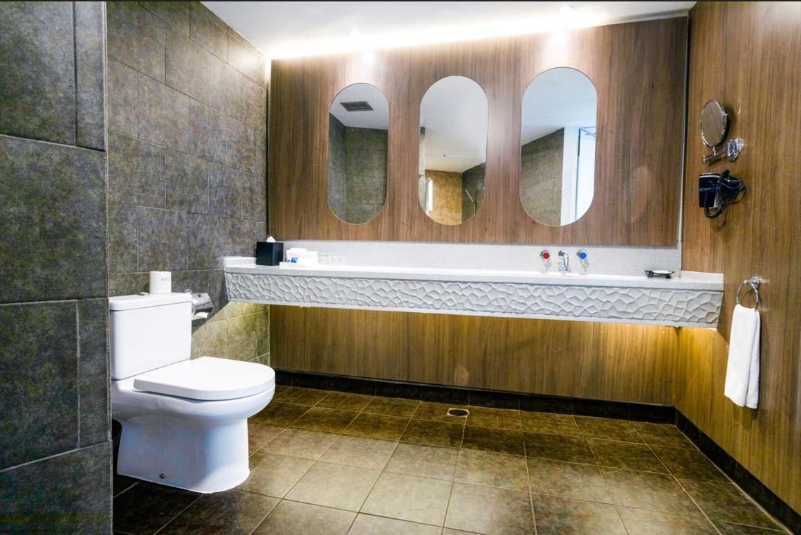 Aston Palembang Hotel & Conference Centre Extérieur photo